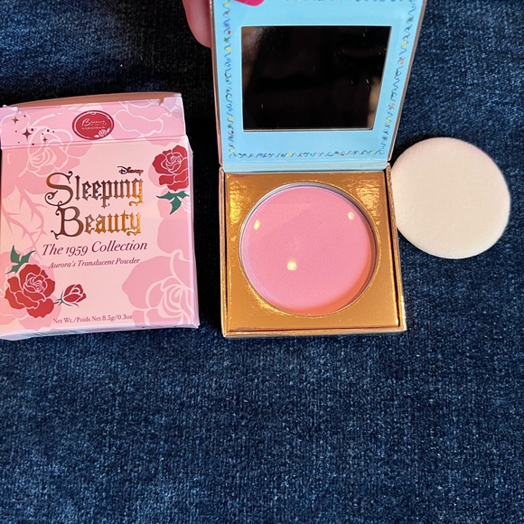 Disney Sleeping Beauty 1959 makeup & mirror collection from Besame. Sold Out! - Picture 9 of 15